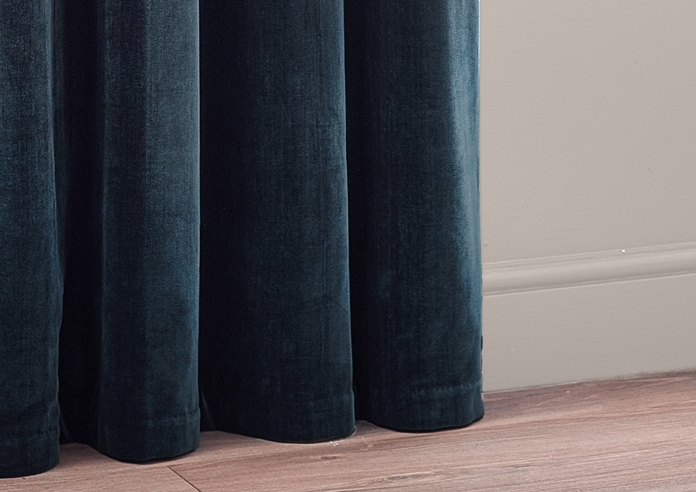 Heavy Chenille Eyelet, Navy - Ready Made Curtains - Image 6